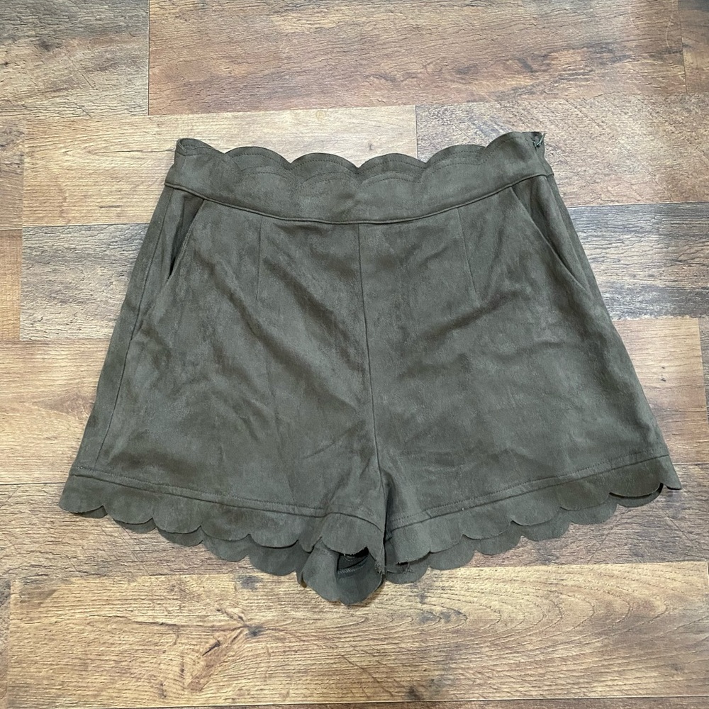 HYFVE Scalloped Green Shorts (S)